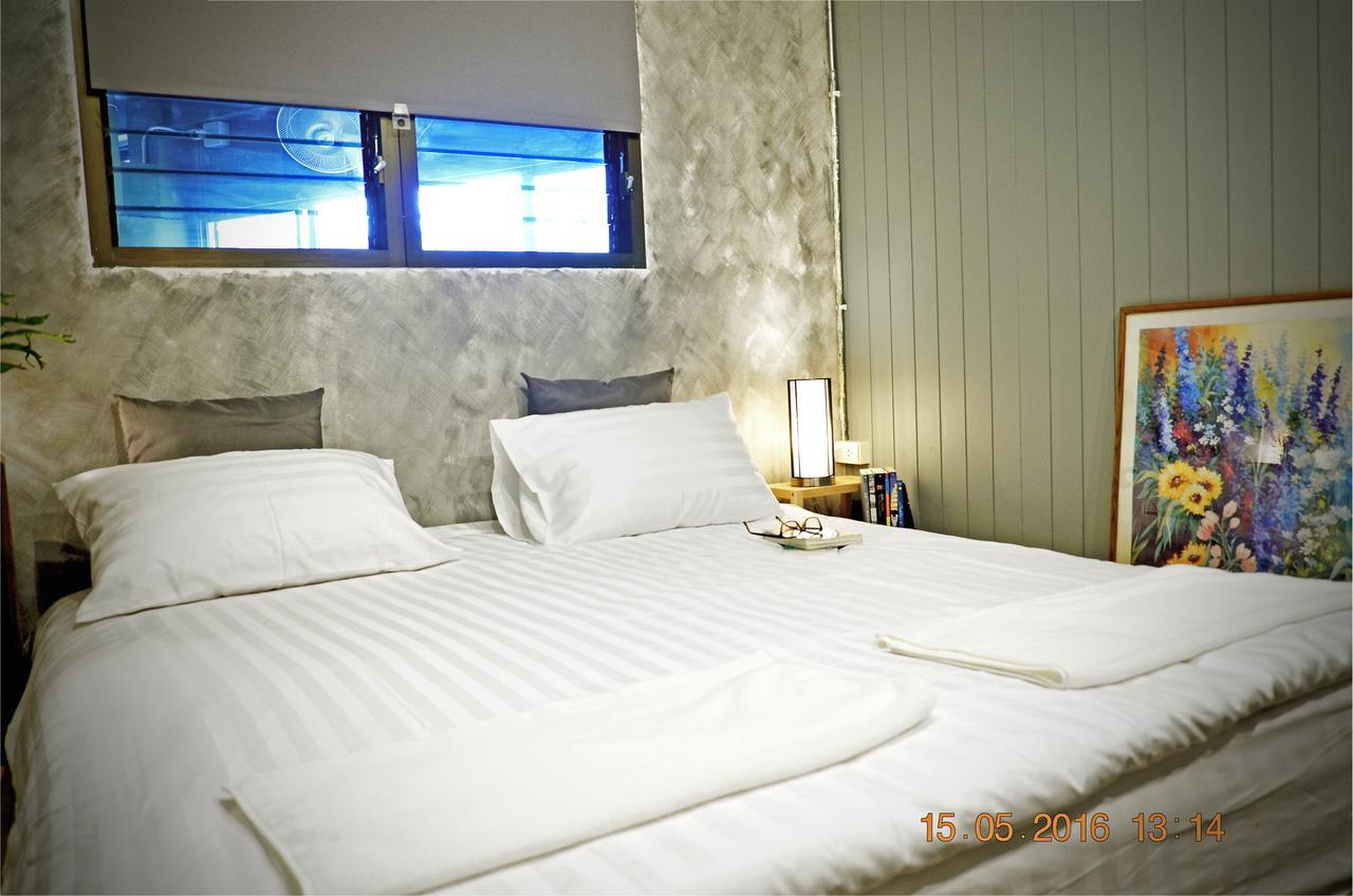 Goodfellas Thong Lo Hostel #Check In Time Needed# Bangkok Zewnętrze zdjęcie