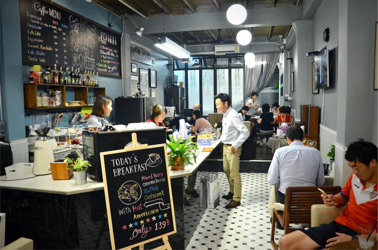 Goodfellas Thong Lo Hostel #Check In Time Needed# Bangkok Zewnętrze zdjęcie